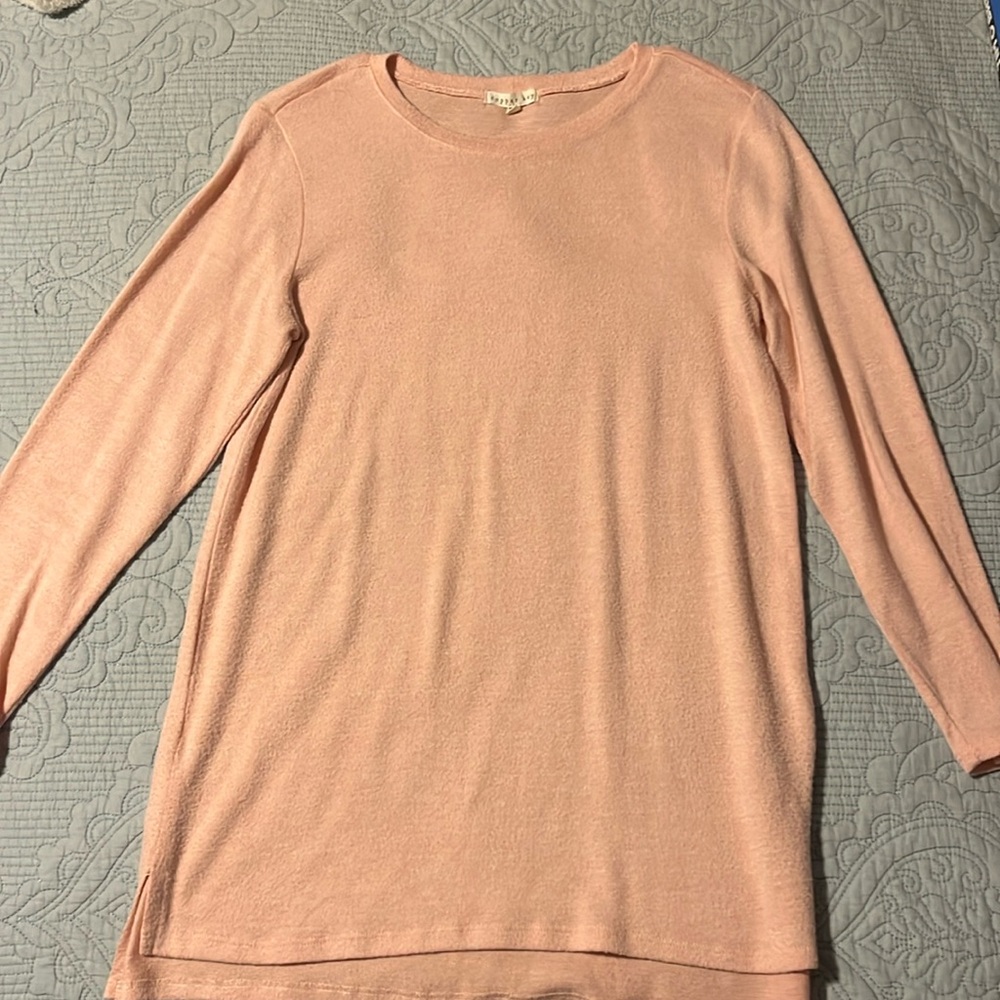 Girls pink sweater